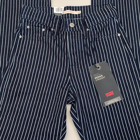 Levi’s Premium Wedgie Straight - Railroad Stripe - Picture 2 of 7